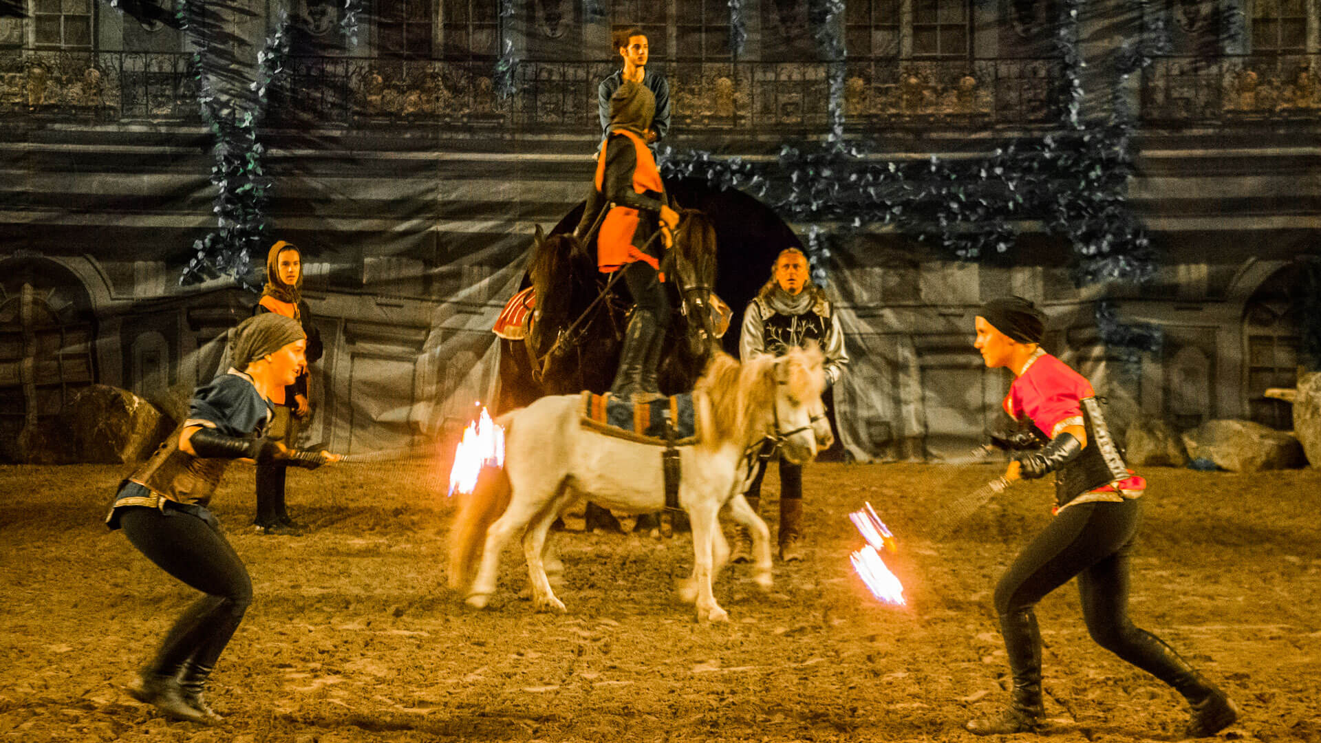 Apzara Merlin la légende du Roi Arthur spectacle équestre